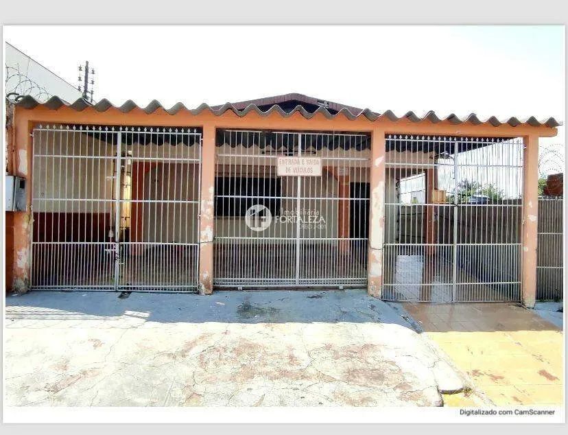 VENDO CASA com 206m², 3 quartos, 1 suíte, 2 vagas em Dom Giocondo - Rio Branco - AC - Foto 2