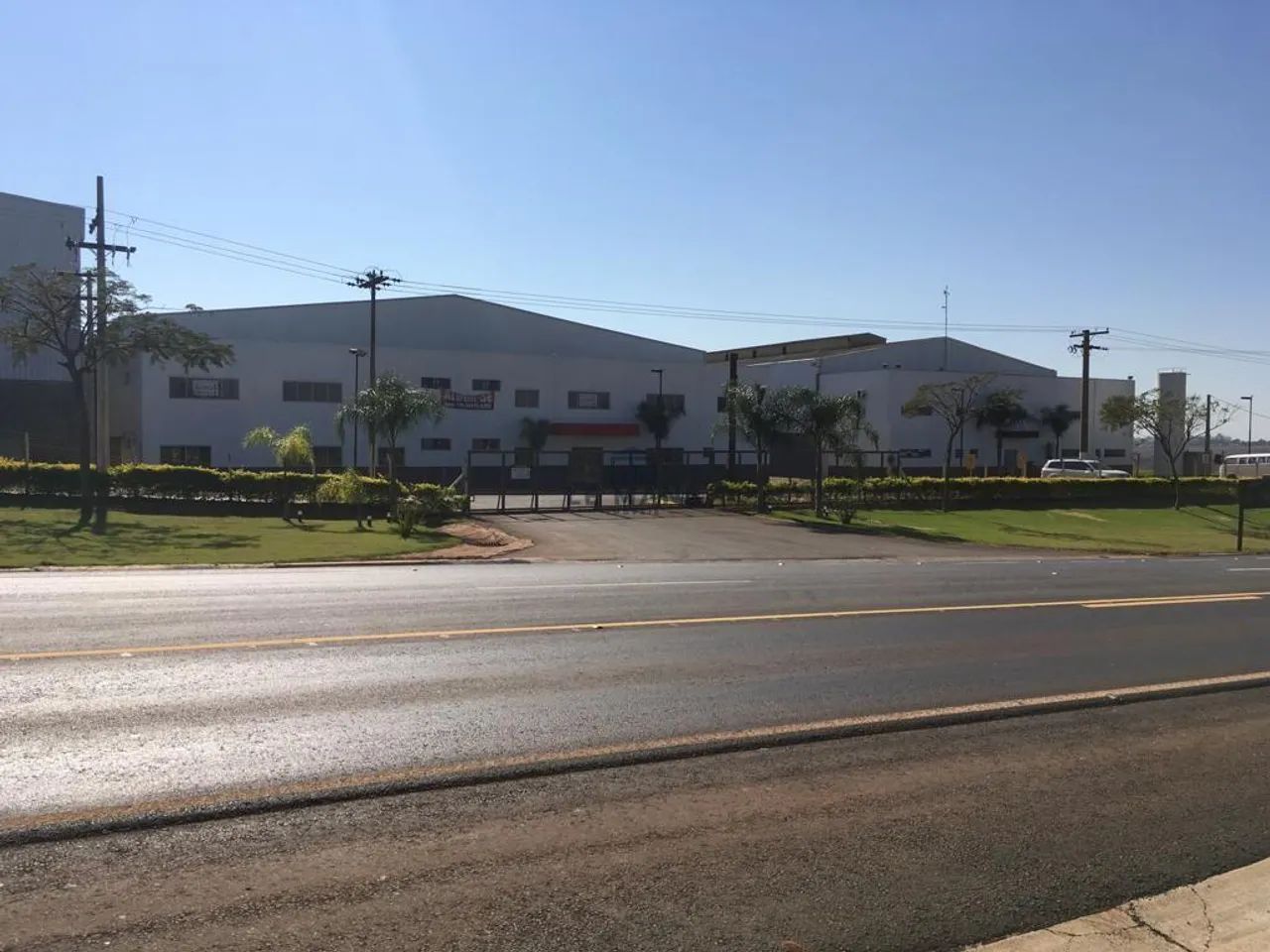 Galpão para alugar em Iracemápolis, Distrito Industrial, com 1900 m² - Foto 2