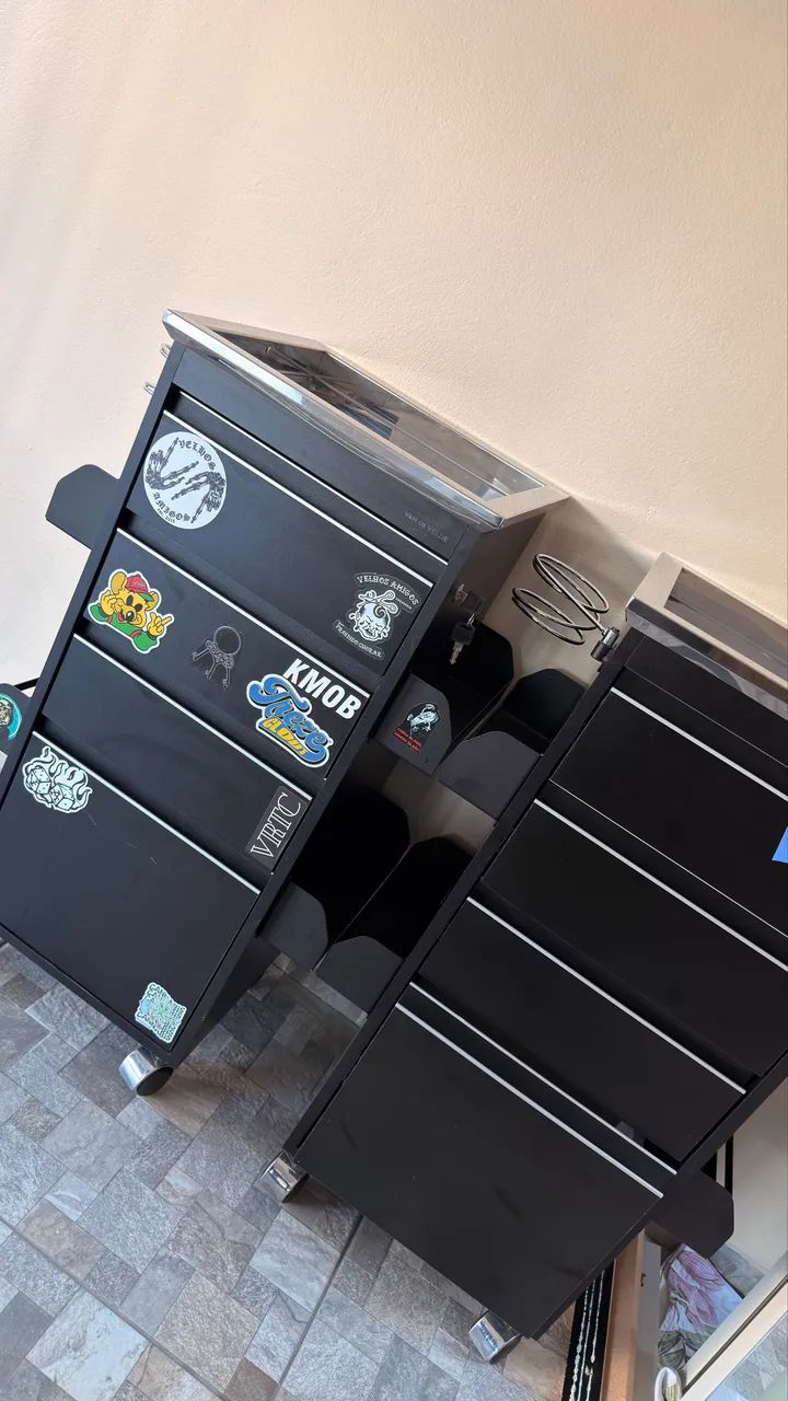Carrinho para salão ou barbearia 
