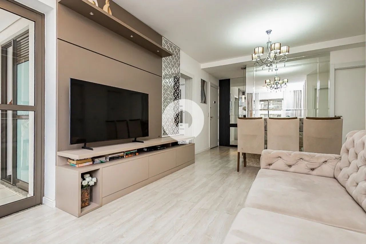 APARTAMENTO COM 3 QUARTOS À VENDA NO CAPÃO RASO