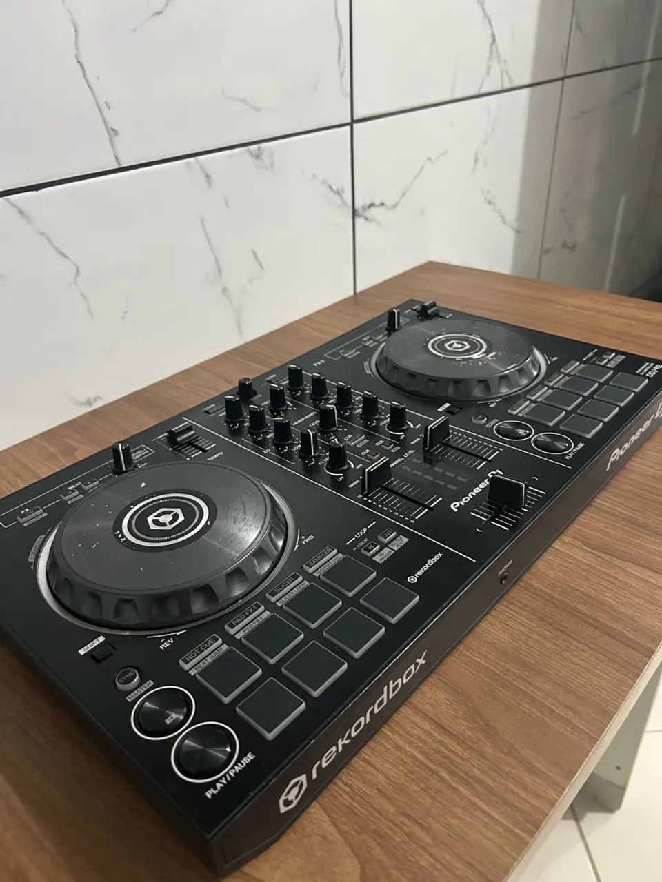 CONTROLADORA DDJ RB top ? - Foto 3