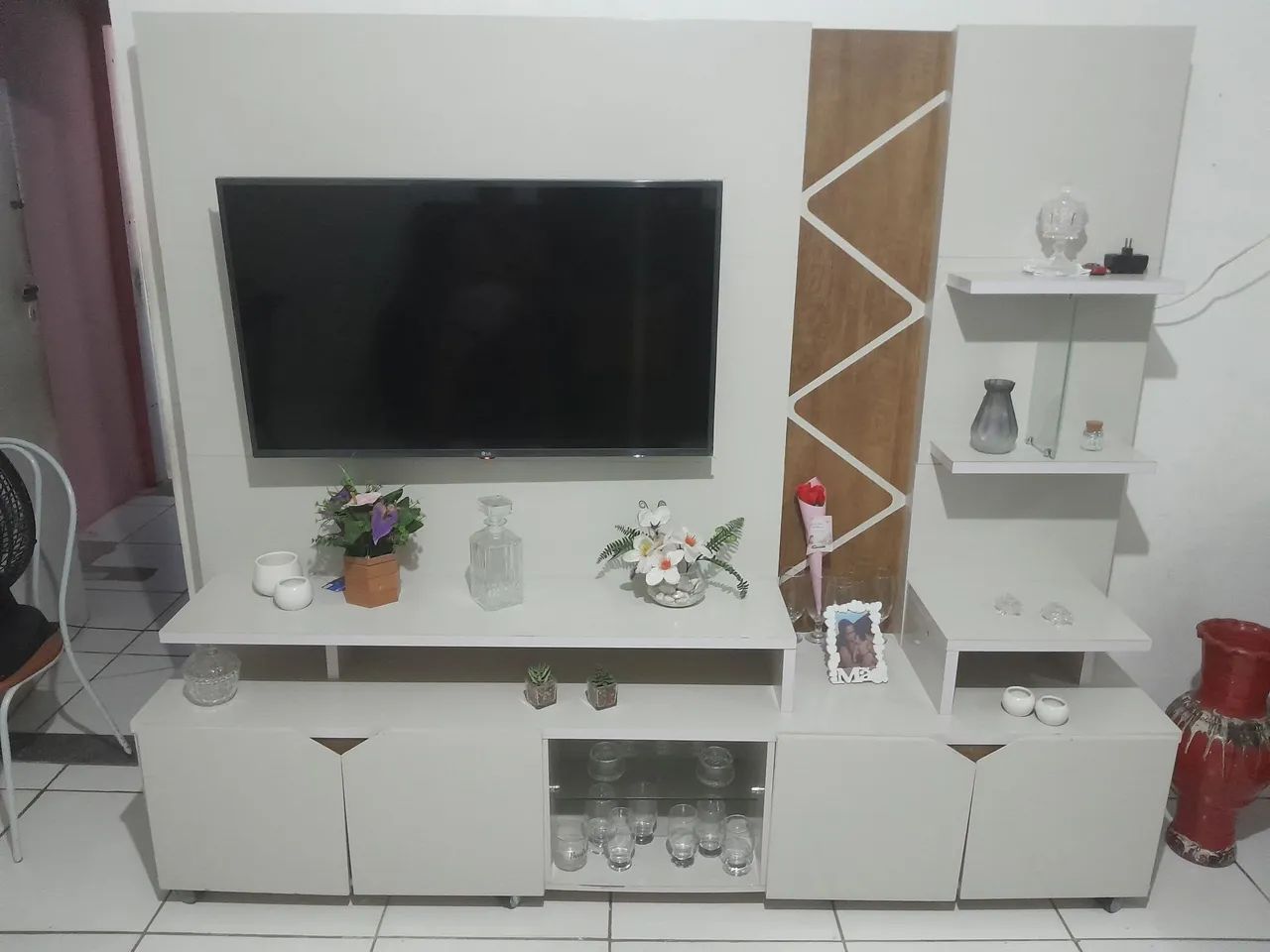 Rack with Panel469186762444656643