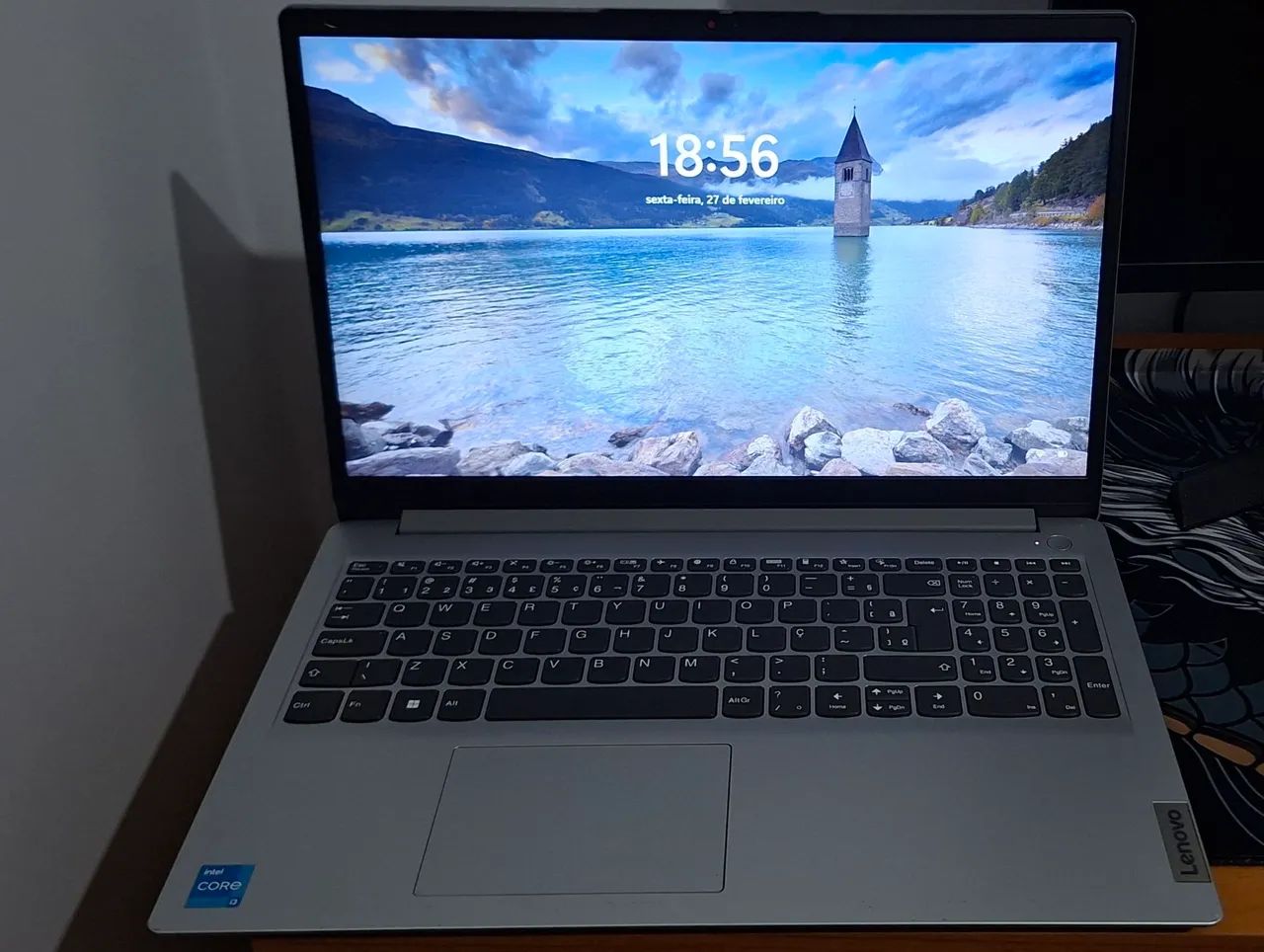 Notebook Lenovo  - Foto 2