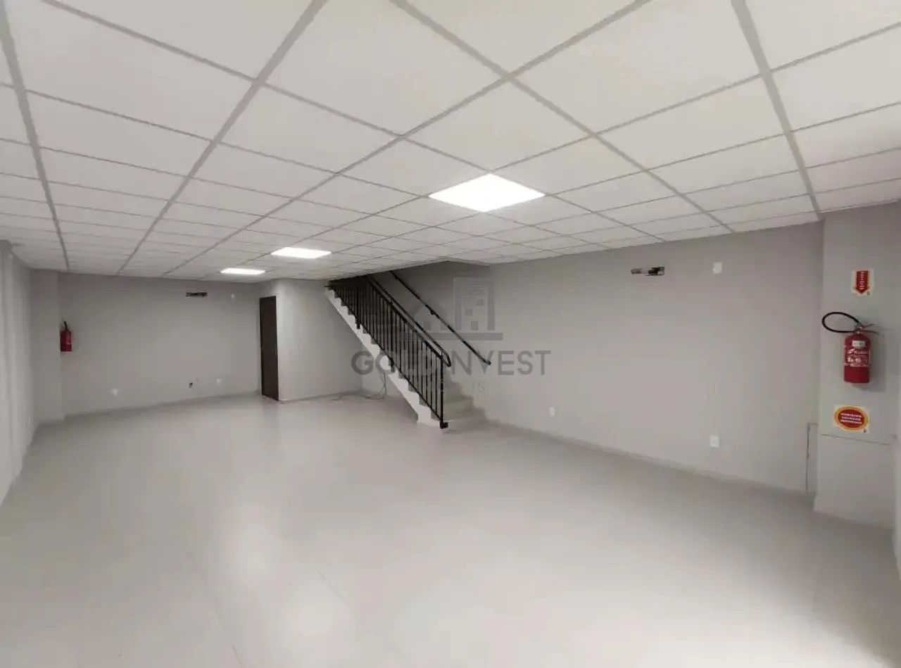 Sala comercial com 100m² no CENTRO de Brusque!!! - Foto 2