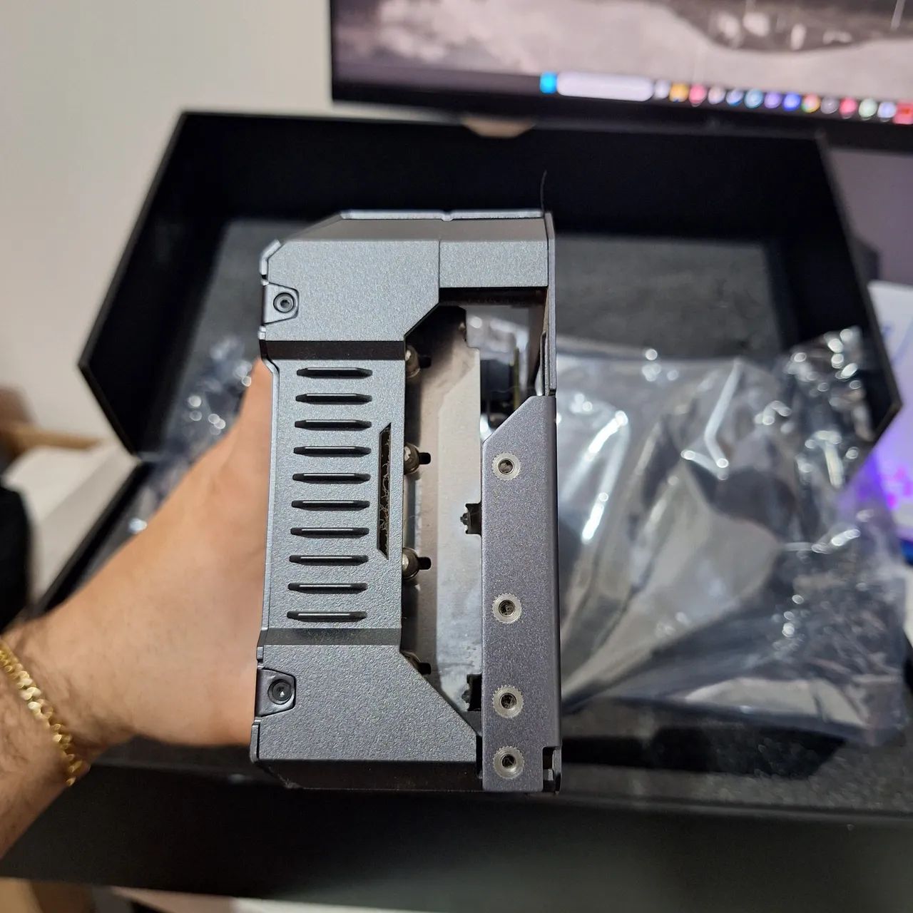Rtx 4060 ti Asus TUF - Foto 5