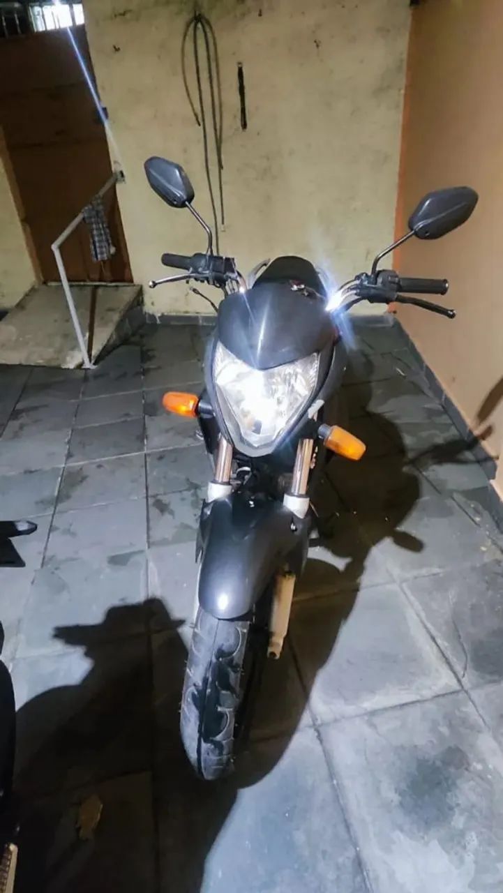 Cb 300 - Foto 3