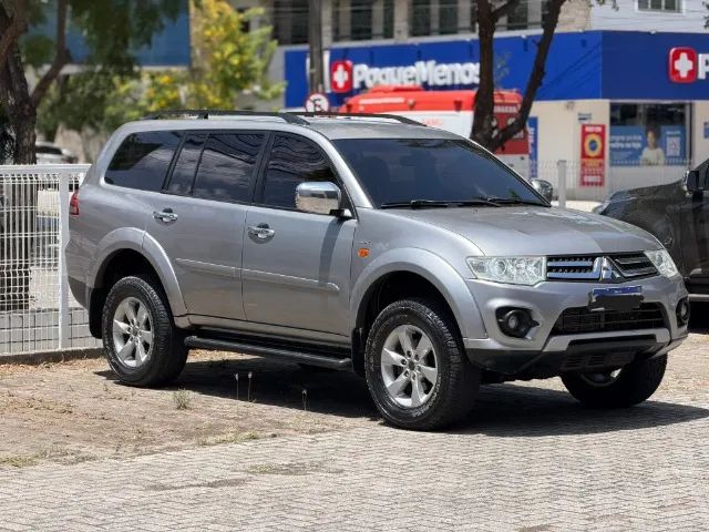 Mitsubishi Pajero Dakar 3.2 4X4 T.i. Dies. 5P Aut. 2015 2015