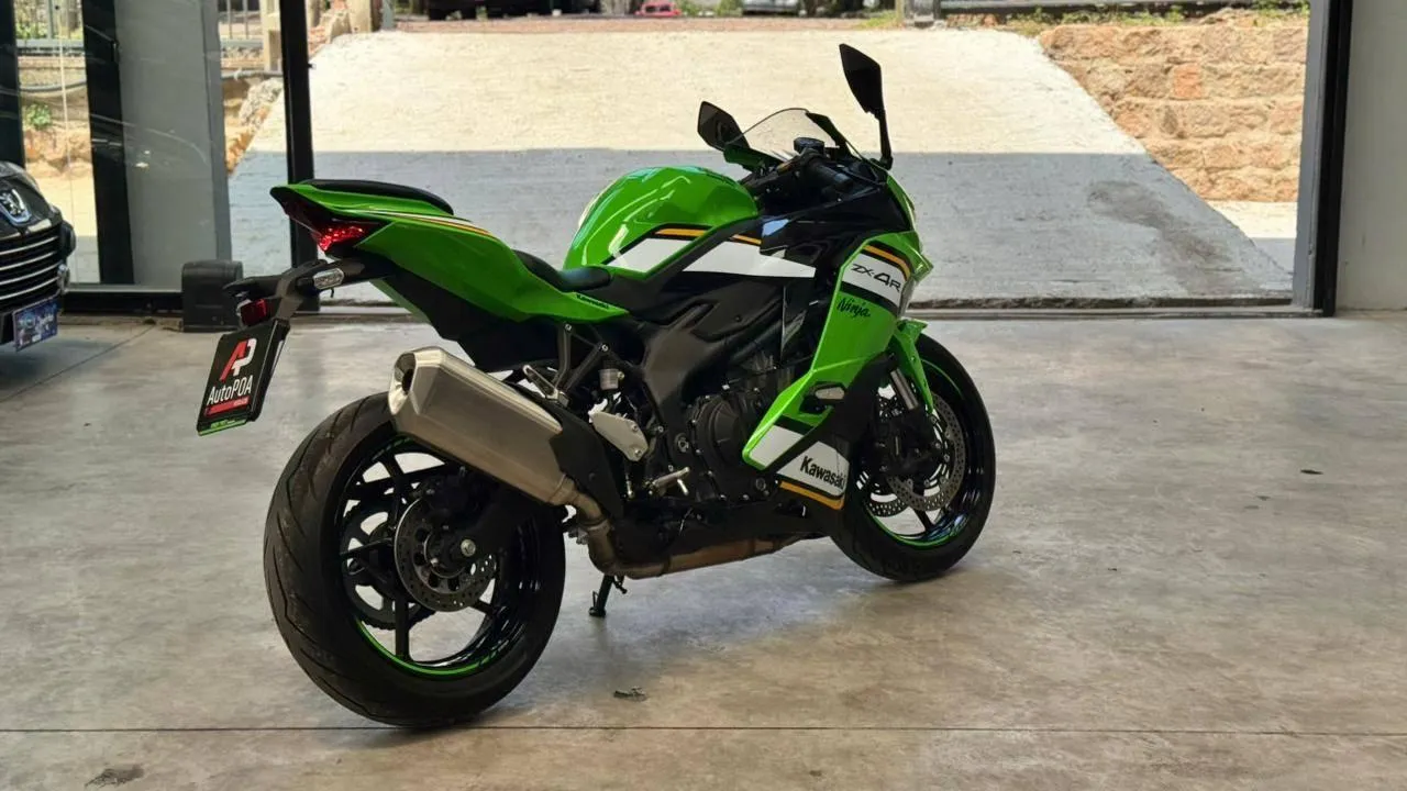 Motos Kawasaki Ninja Zx-4r em Porto Alegre e região, RS