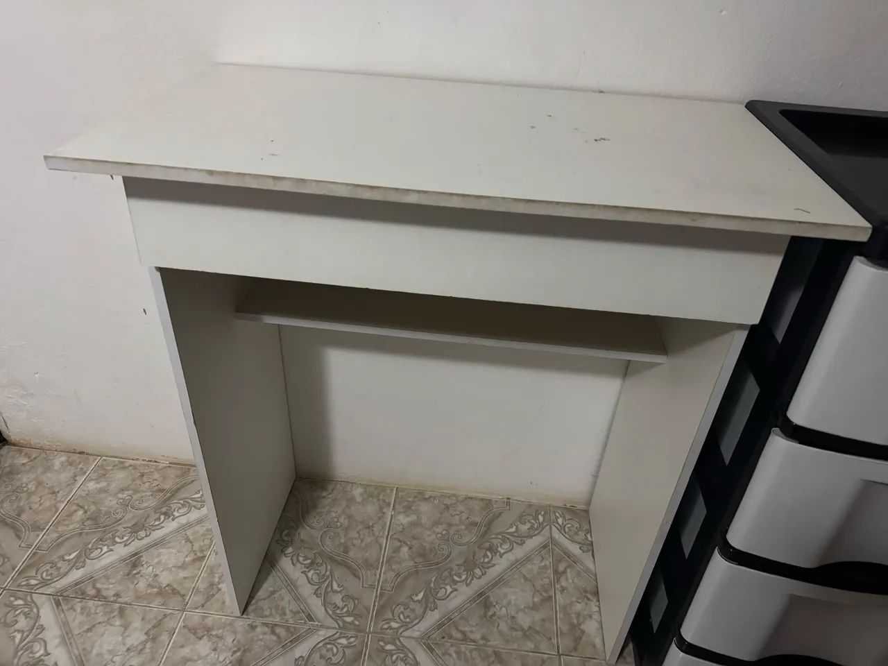 Escrivaninha usada