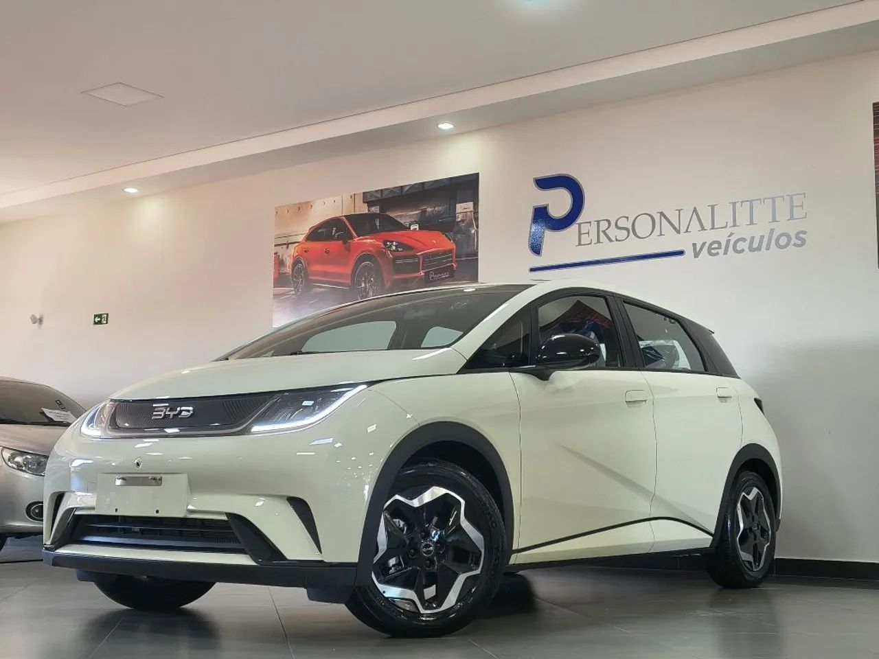 BYD Dolphin EV (Elétrico) 2027