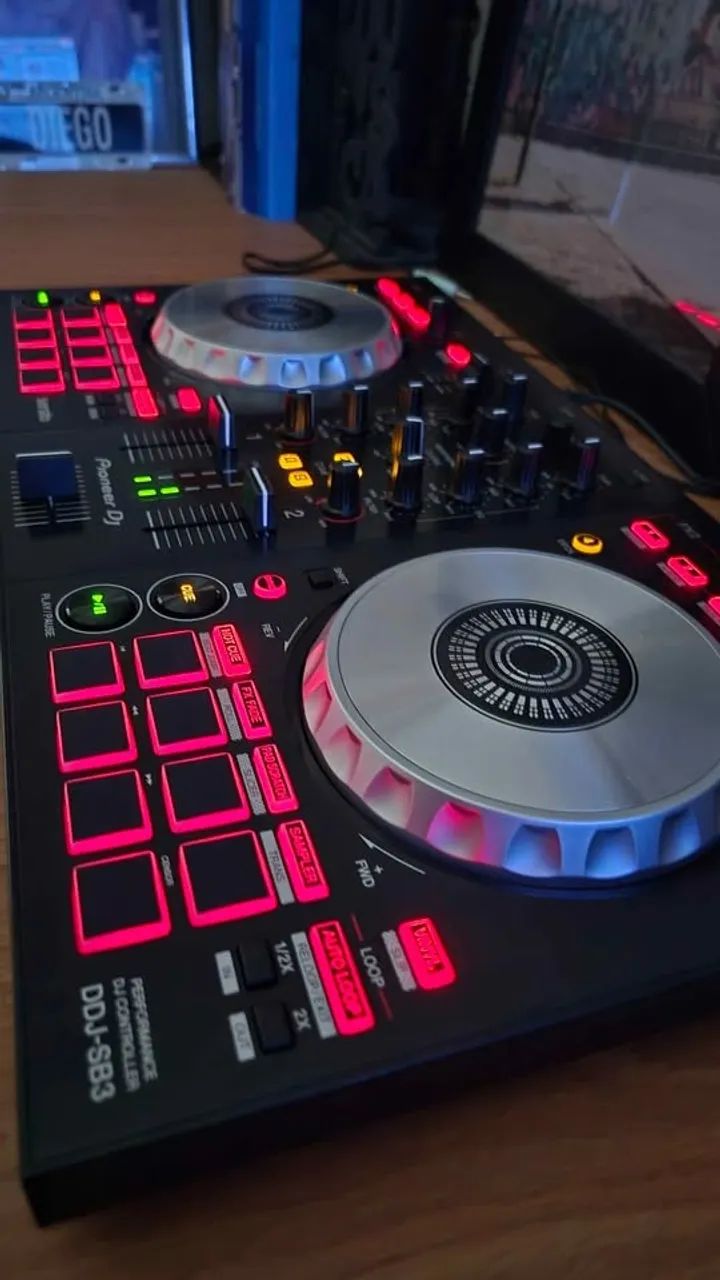 Controladora Pioneer DDJ-SB3 - Instrumentos musicais - Bela Vista