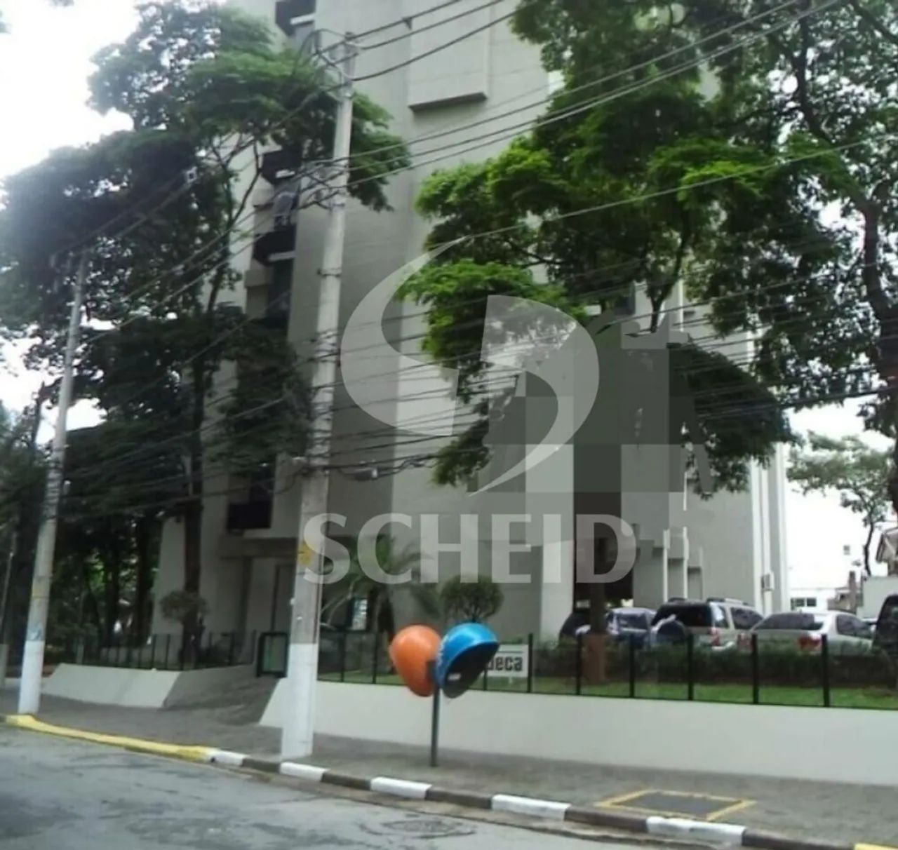 Conjunto comercial com 397,31m2, sendo 2 conjs.. Em excelente localização em prédio no Bro - Foto 3