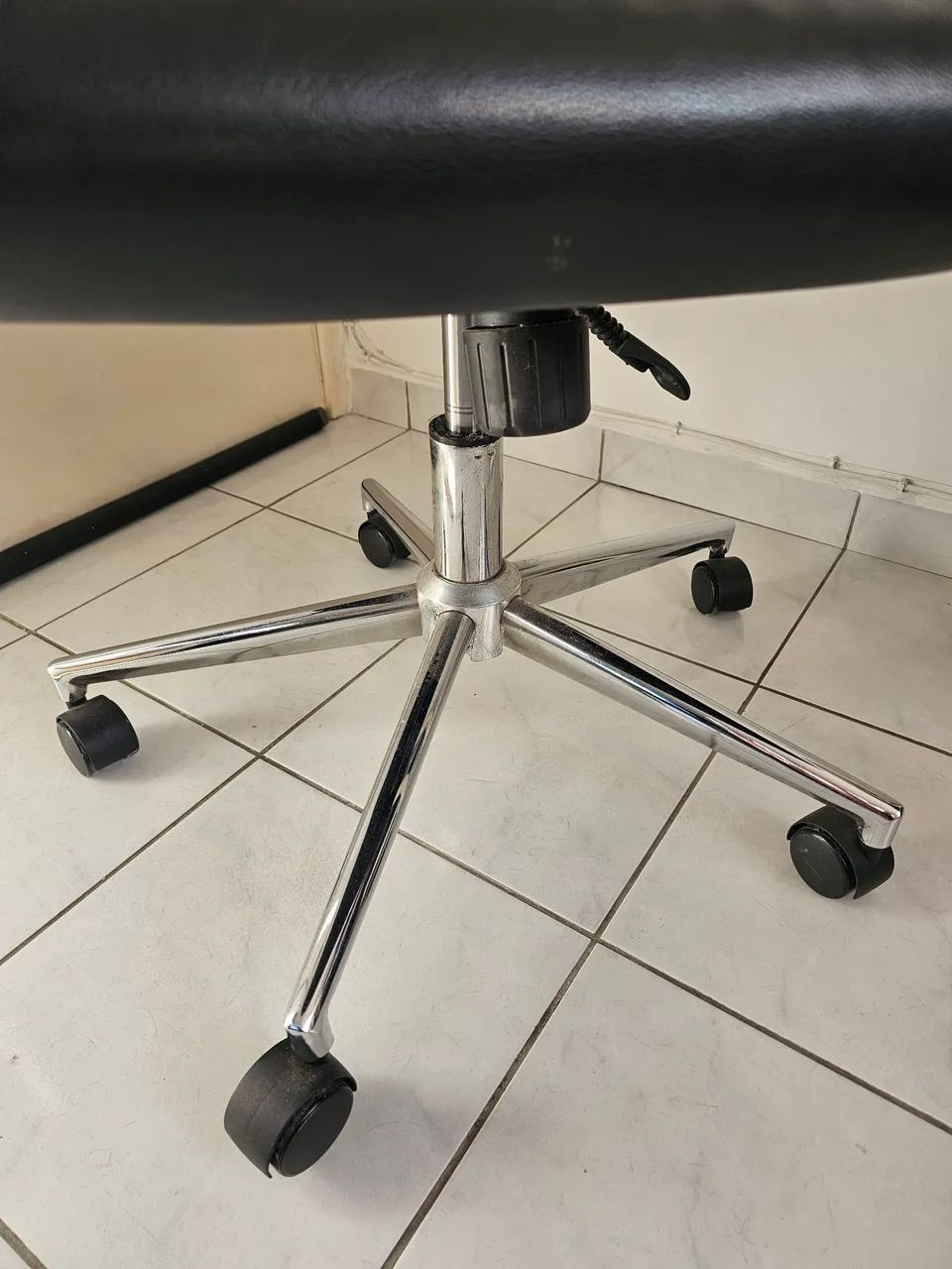 Cadeira Giratória - Foto 2