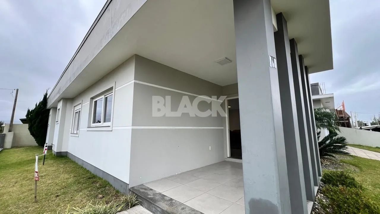 Casa a venda na Bellatorres - SC com piscina e 4 dormitórios - Foto 3