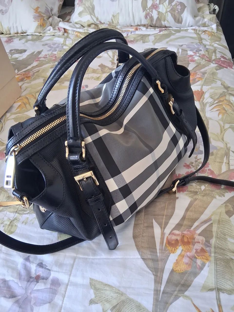 Bolsa de luxo Burberry - Foto 3
