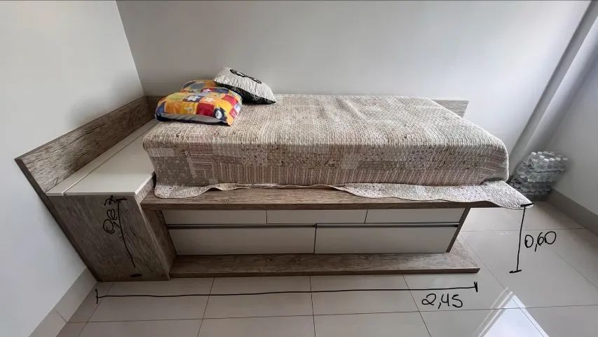 Cama de solteiro com gaveteiro