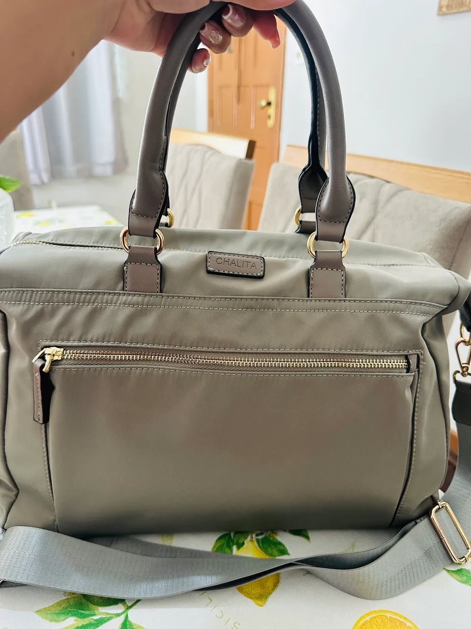 Bolsa linda semi nova  - Foto 2