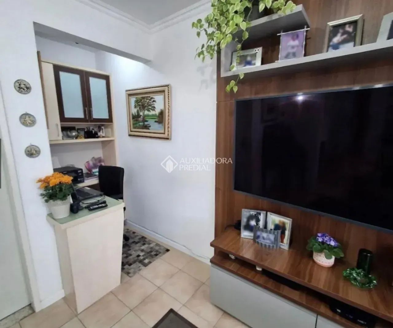 Apartamento de 2 quartos e vaga, Trindade, Florianopolis.