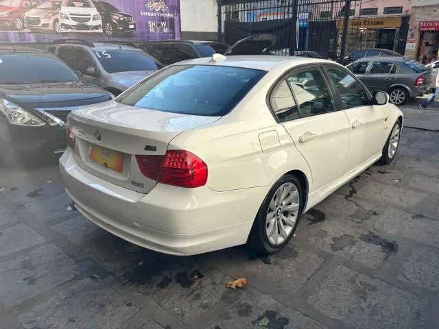BMW 320I A 2010 - Foto 4