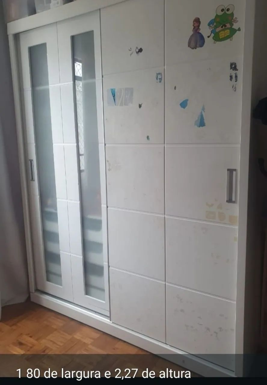 Guarda roupa