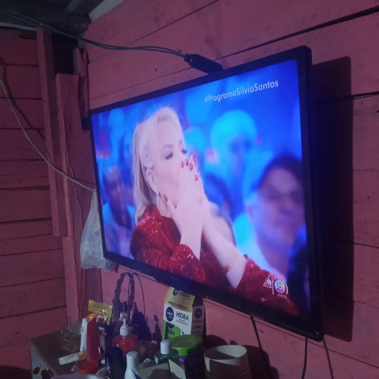 Vende-se uma tv só não é smart  - Foto 2