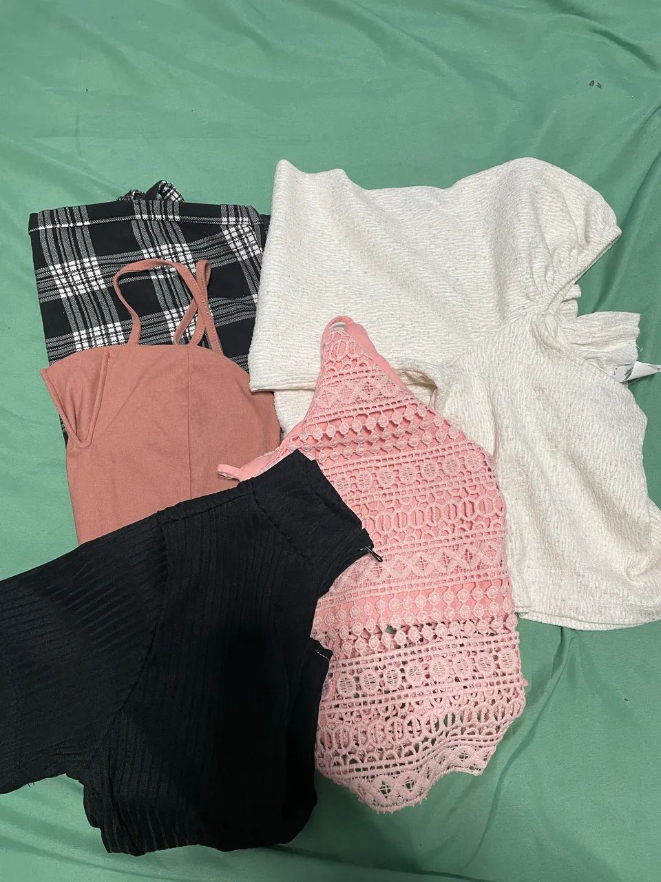 Kit de roupas variadas femininas - Foto 3
