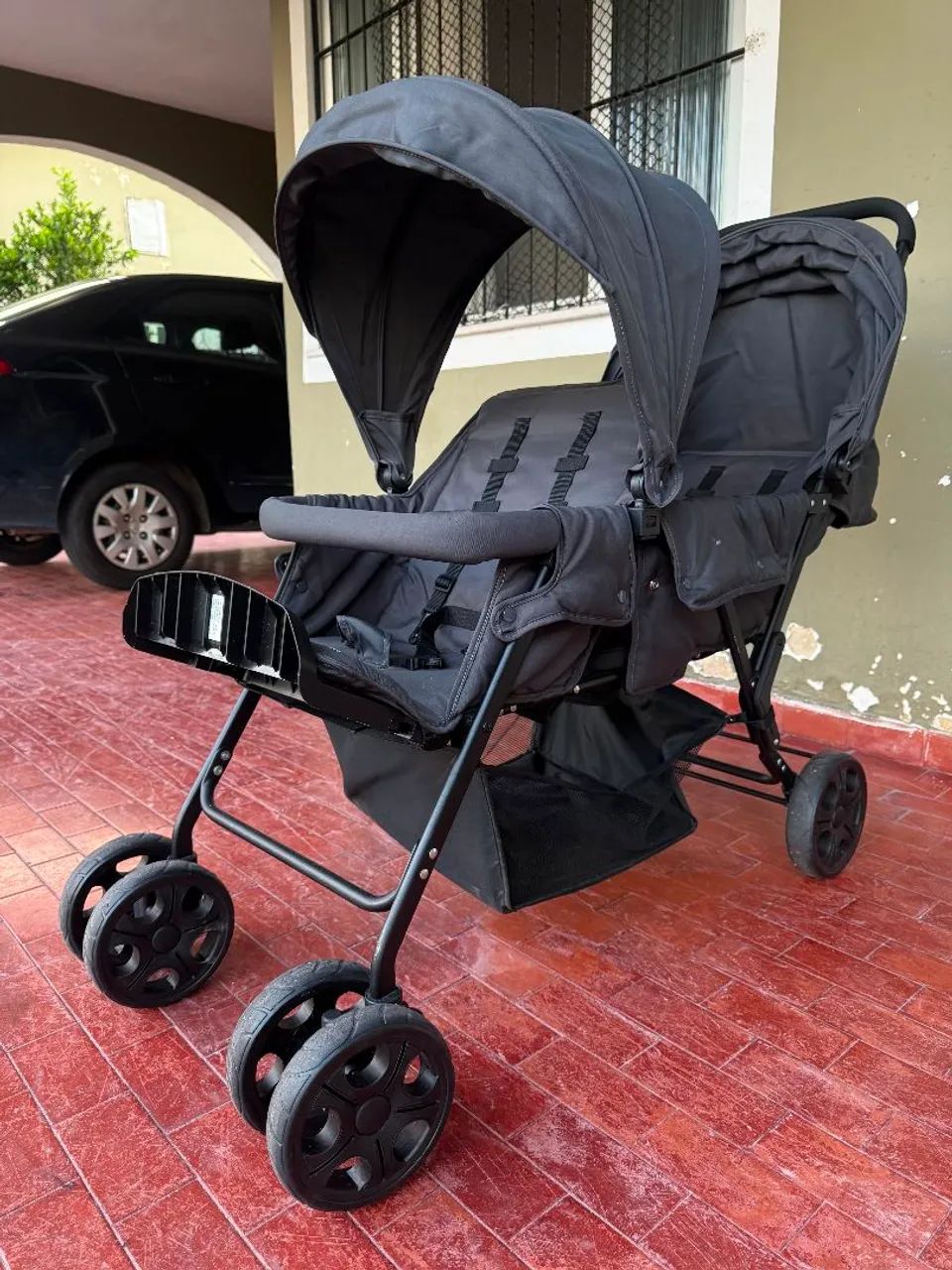 Carrinho duplo em ótimo estado. - Foto 2