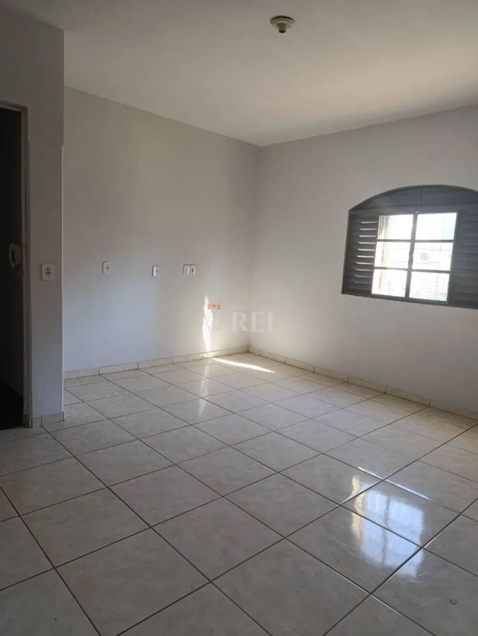 Apartamento com 3 quartos, Setor Central - Rio Verde - Foto 2