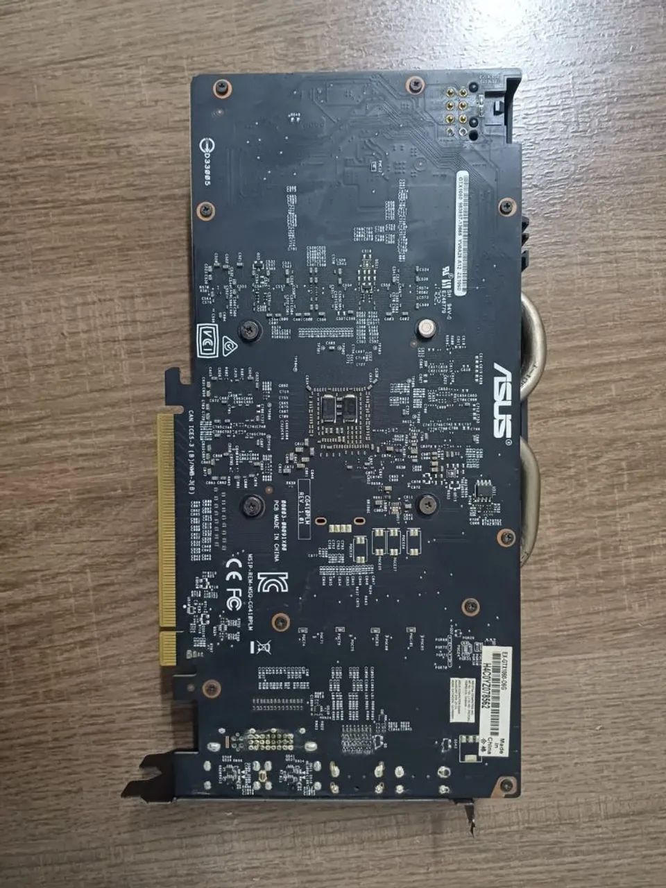 GTX 1060 6GB ASUS  - Foto 4
