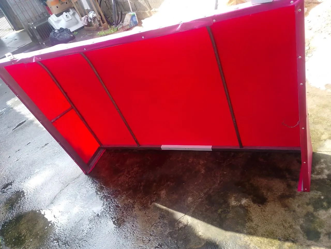 Toldo impecável 