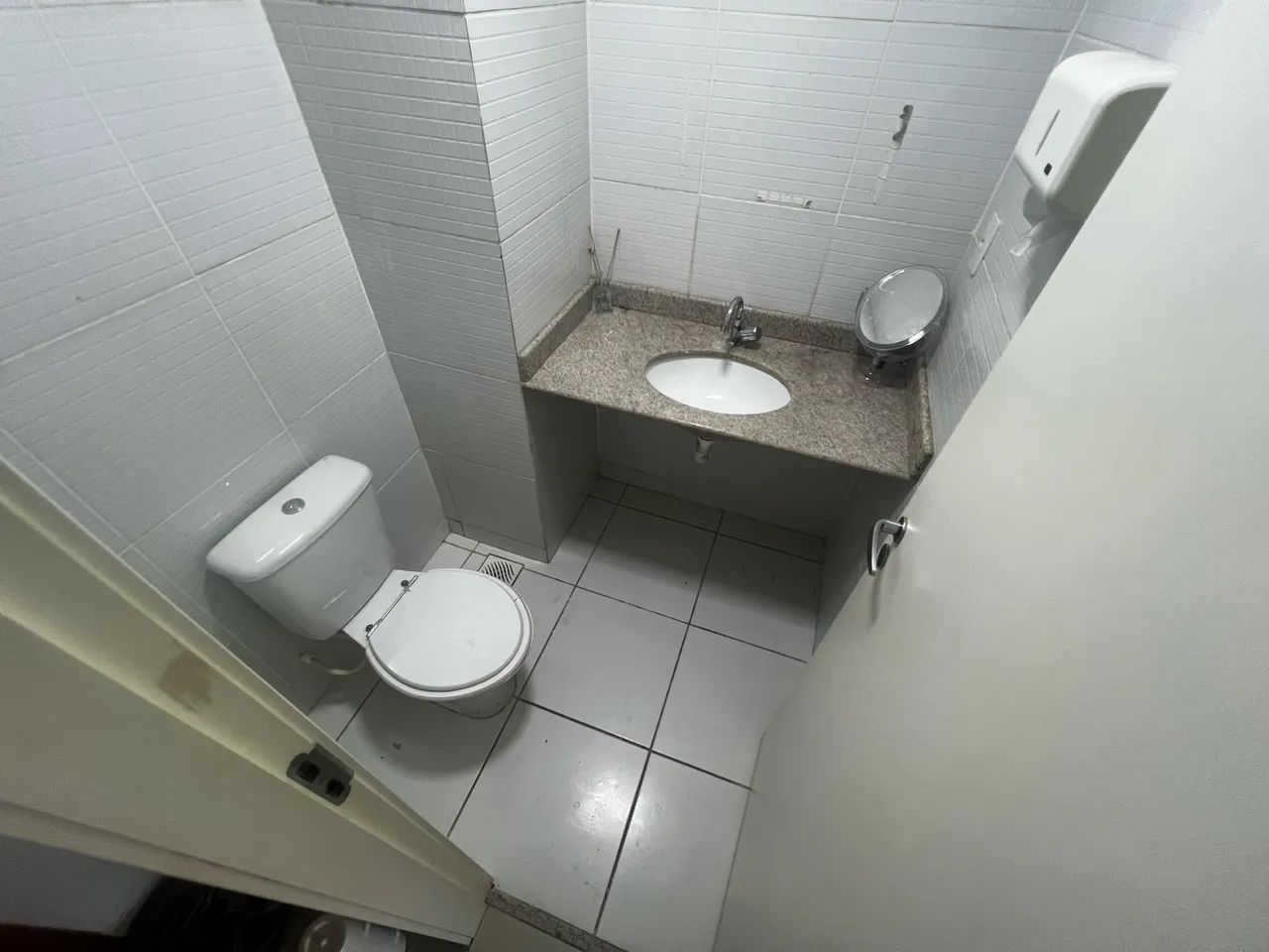 Sala Comercial 24m² no Shopping Moxuara | Vaga de Garagem - Foto 2