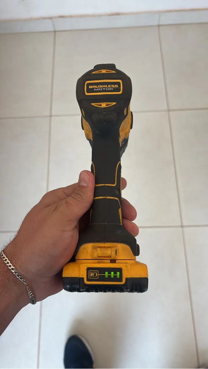 Parafusadeira dewalt  - Foto 2