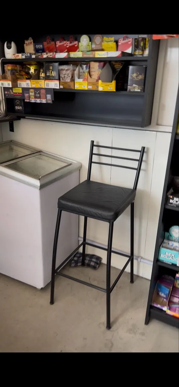Banqueta alta ideal caixa e atendimento