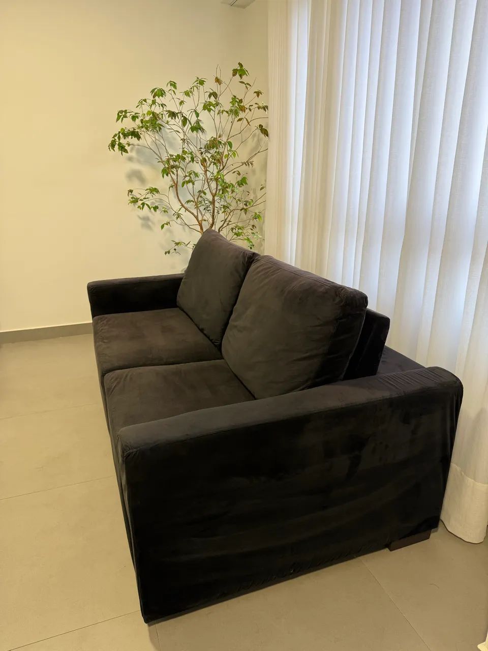 Sofá Retrátil - Suede Preto - 2m  - Foto 3