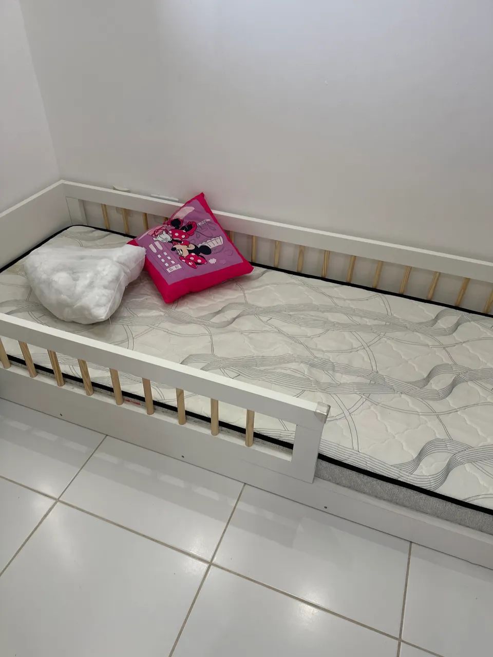 Cama solteiro 