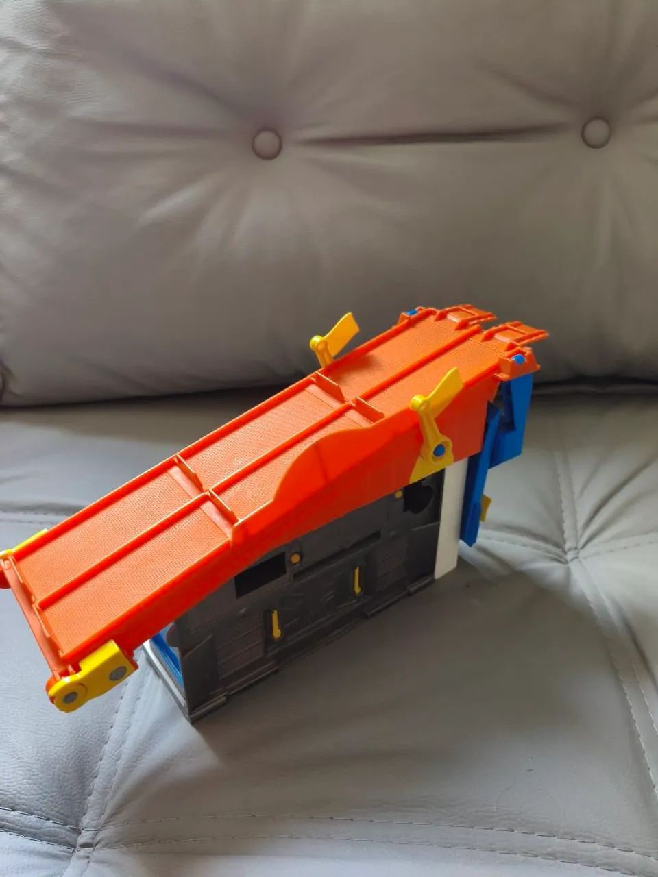 Pista hotwheels City Oficina + brinde - Foto 4