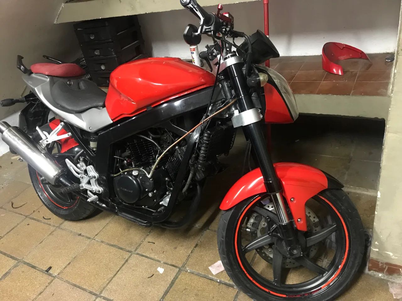 Comet gt 250 - Foto 2