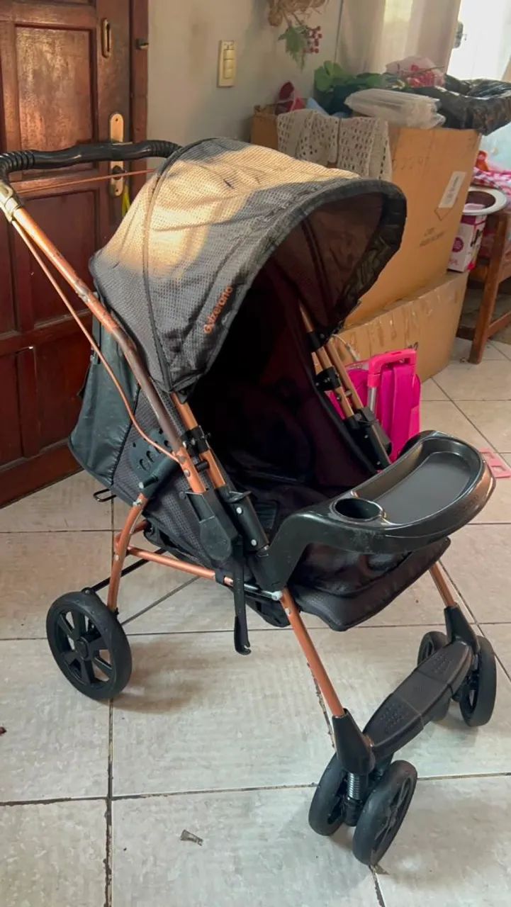 Carrinho de bebe galzerano 