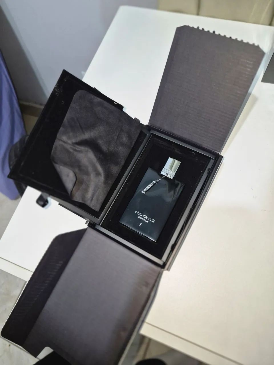 Club de Nuit Precieux perfume Árabe  - Foto 3
