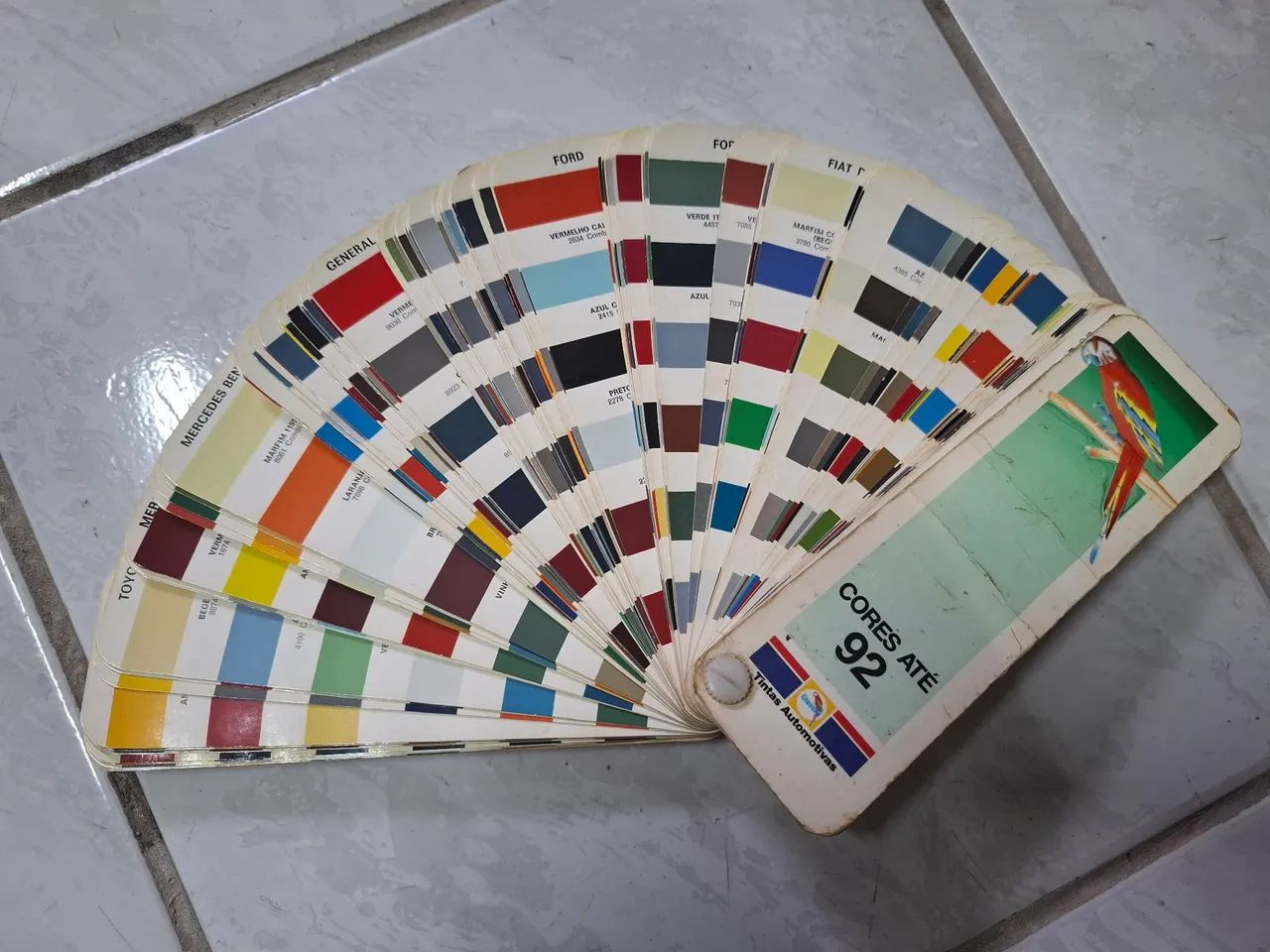 Catálogo de cores automotivas até 1992