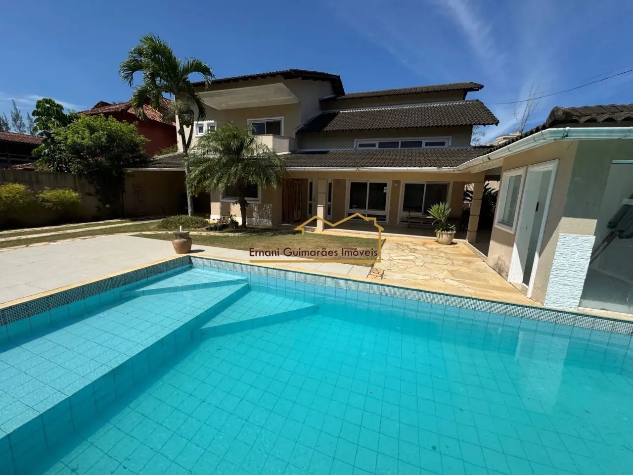 Casa no Condominio Maramar