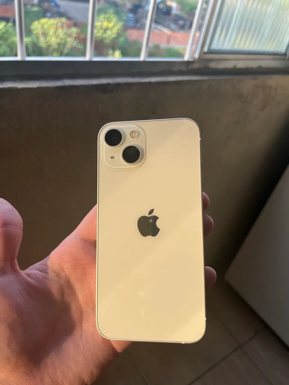 iPhone 13