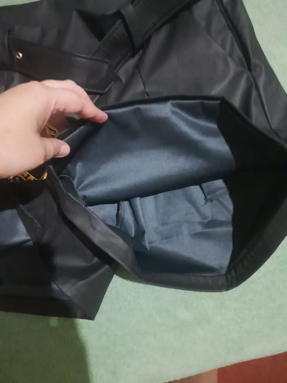 Short couro Fake GG veste até 46 - Foto 3