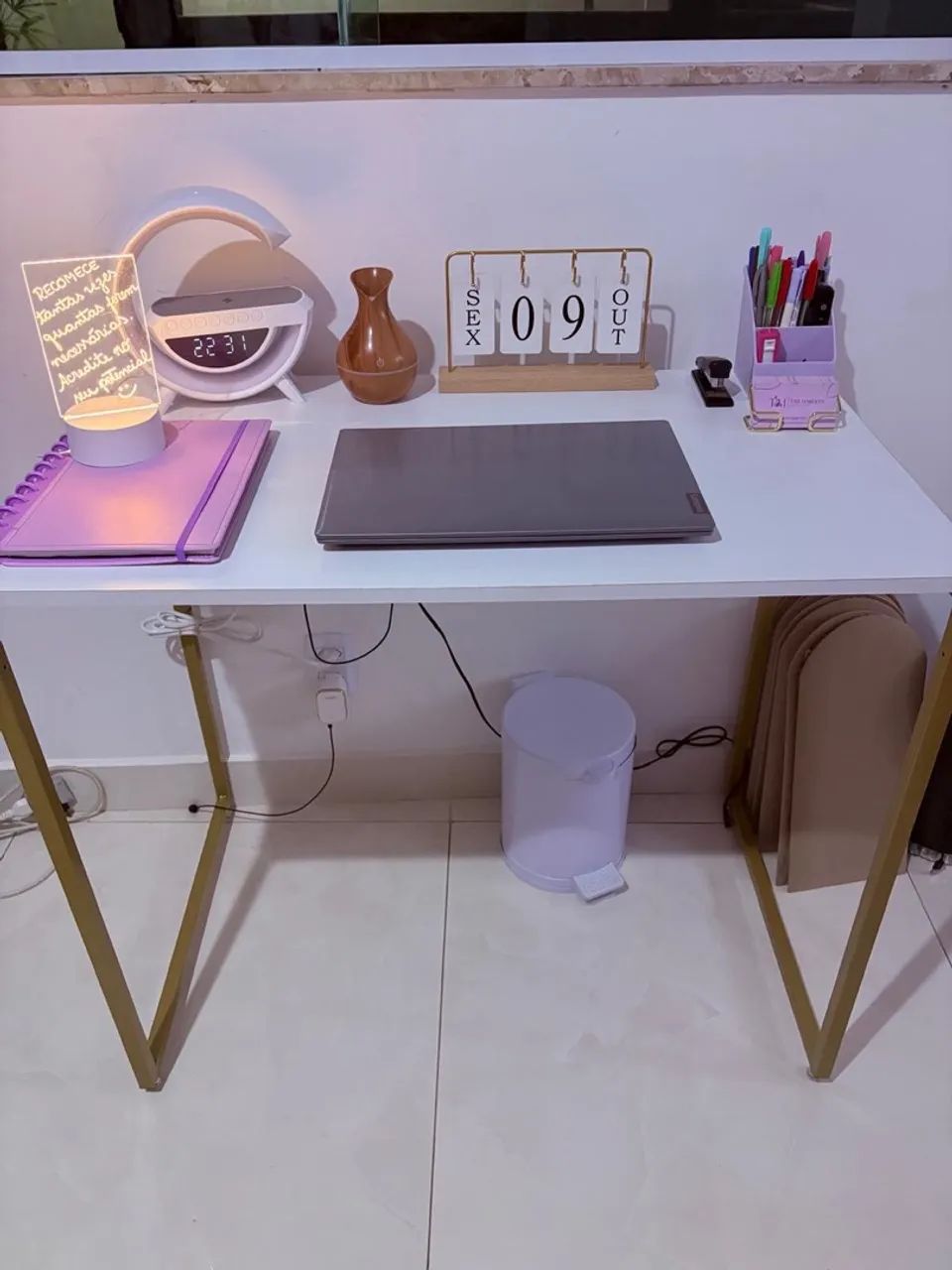 Vendo 1 cômoda e 1 mesa de escritório  - Foto 4