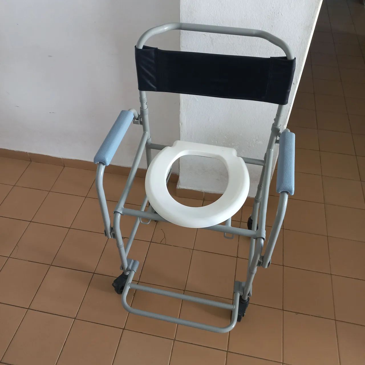 Cadeira de banho - Foto 4
