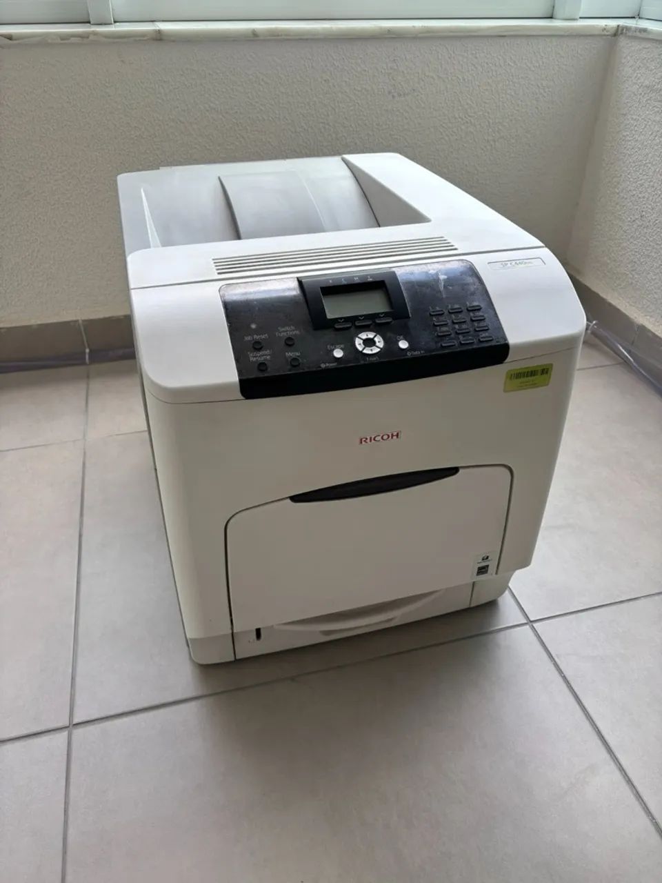 Impressora Colorida Ricoh SP C440DN A4 com Duplex - Excelente - Foto 3