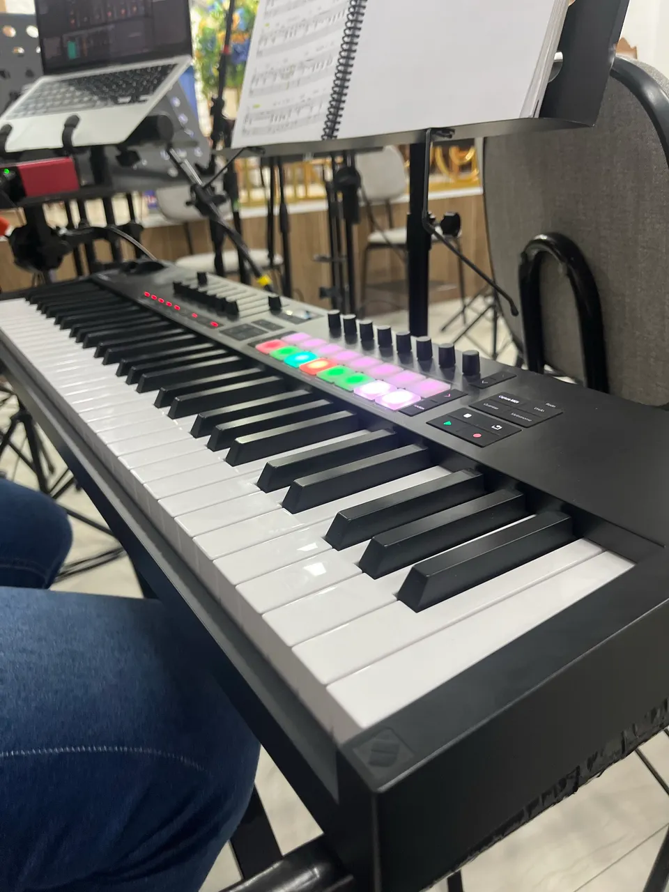 Roland GO:MIXER PRO-X - Mixer Portátil p/ Celular, iOS, Android e