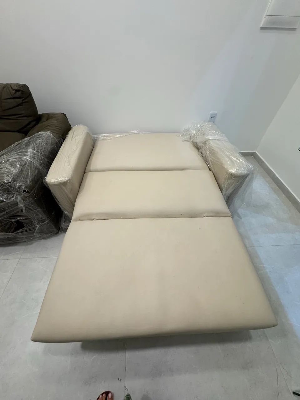 Sofá cama baú novo  - Foto 3