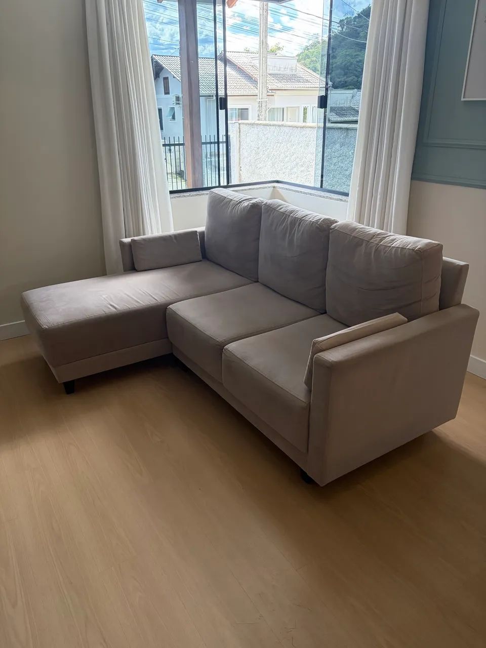 Sofá com chaise 2 metros - Foto 3