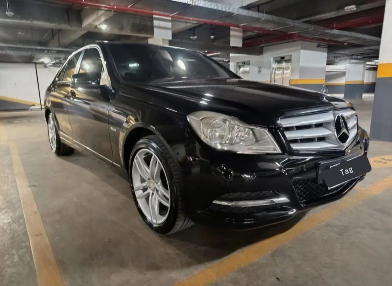 Mercedes-Benz C-180 C-180 CGI Classic 1.8 16V 156cv Aut. 2012
